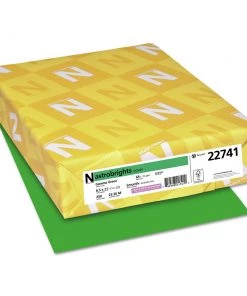 Astrobrights 22741 65 Lbs. 8.5 In. X 11 In. Color Cardstock - Gamma Green (250/Pack)