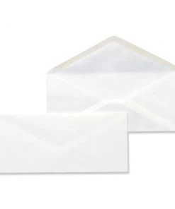 Universal UNV35210 4.13 In. X 9.5 In. Gummed Closure Square Flap Business Envelopes - White (500/Box)