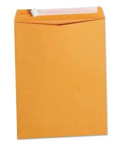 Universal UNV40099 Peel #13 1/2 Square Flap Self-Adhesive Closure 10 In. X 13 In. Seal Strip Catalog Envelope - Natural Kraft (100-Piece/Box)
